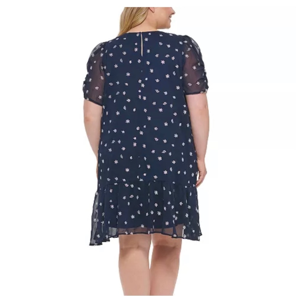 DKNY plus size printed dress - Picture 2 of 8